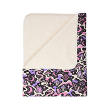画像をギャラリービューアに読み込む, TRIPPY WITCHY MUSHROOM LIL BRUH GWOP® LAVENDER CAMO FLEECE SHERPA BLANKET 2026