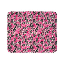 画像をギャラリービューアに読み込む, TRIPPY WITCHY MUSHROOM LIL BRUH GWOP® PINK CAMO 2026 FLEECE SHERPA BLANKET
