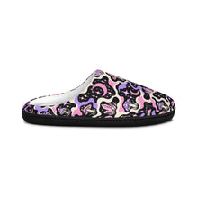 画像をギャラリービューアに読み込む, TRIPPY WITCHY MUSHROOM LIL BRUH GWOP® LAVENDER CAMO 2026 UNISEX INDOOR SLIPPERS
